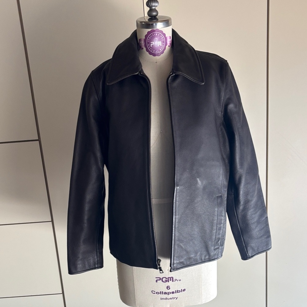 Eddie Bauer Black Leather Jacket - Picture 4 of 5